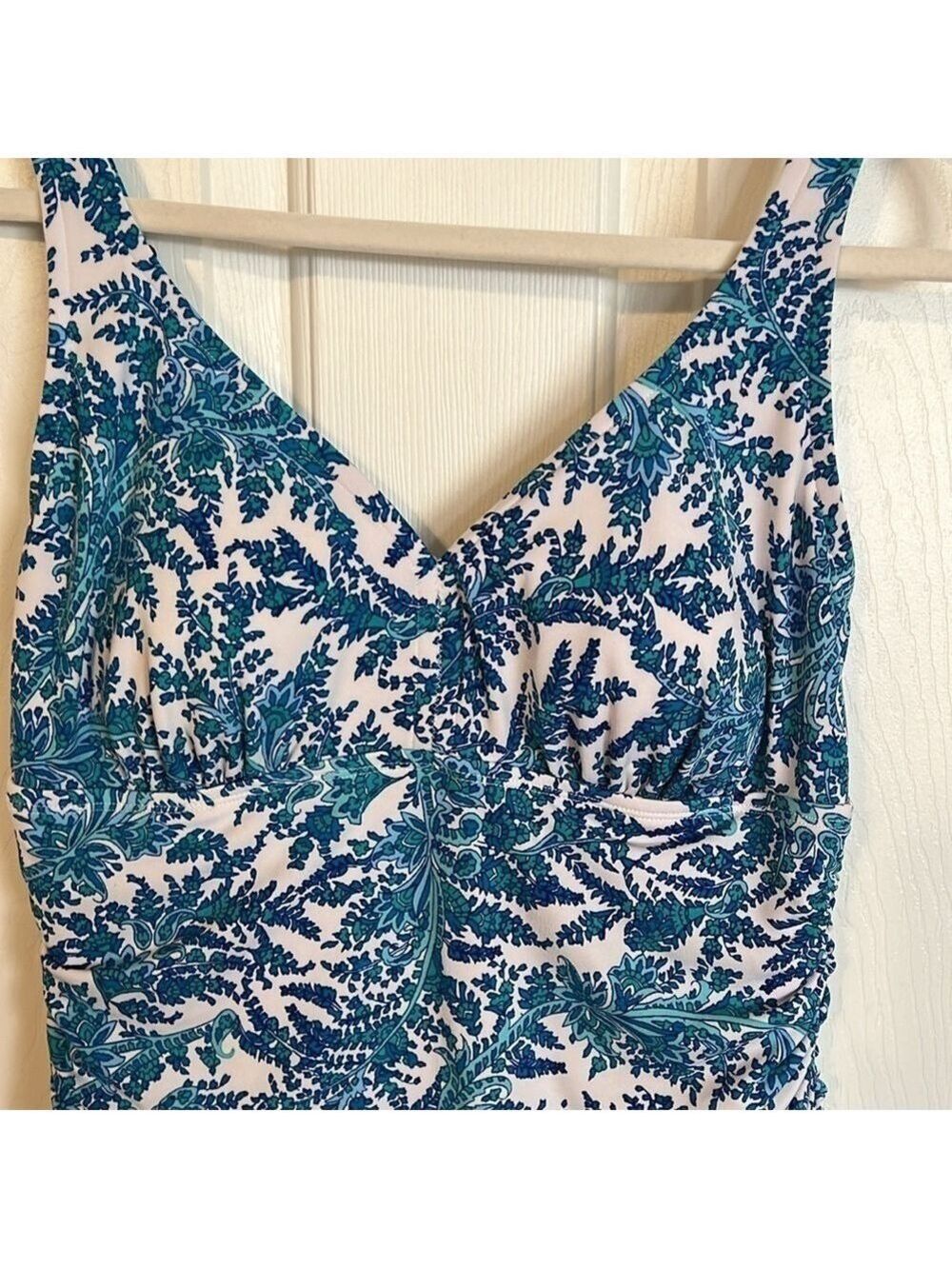 Catalina one piece swimsuit. Blue floral, preowned, Size 1X, 16W. - Picture 3 of 13
